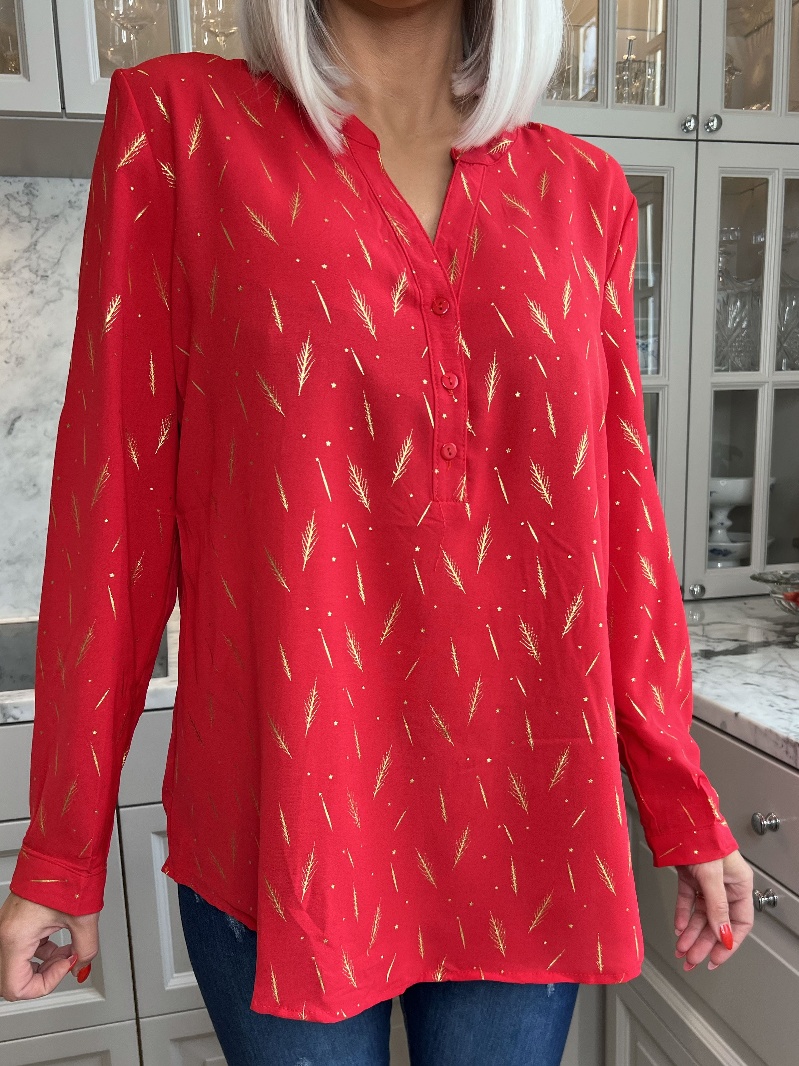 Lina - Fin skjorte med gulddetaljer